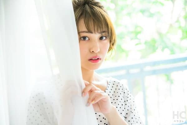 愛されの秘訣！「付き合ったばかりのような初々しさ」をずっと感じさせる彼女の特徴