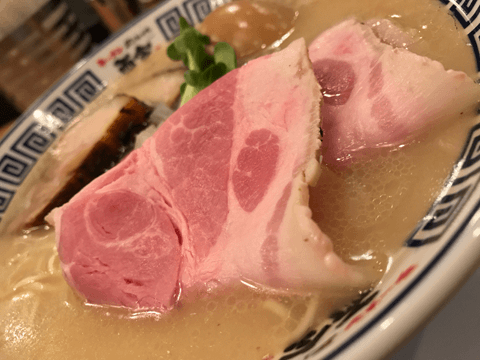 大阪で人気No.1のラーメンから一年中食べ放題を開催しているケンタッキーまで、大阪グルメを大特集！#7
