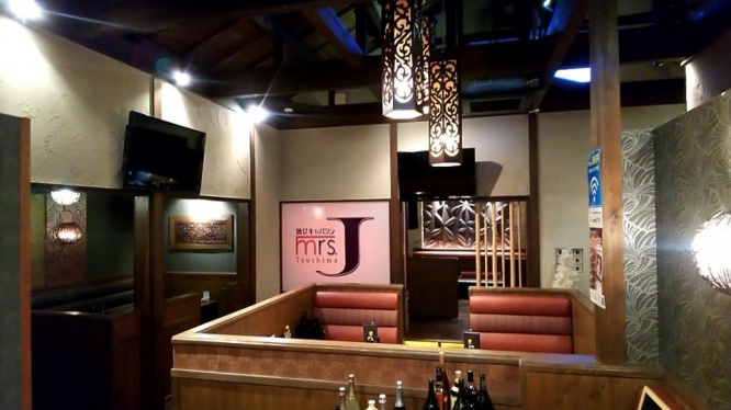 内装はアジアンリゾート風（画像はミセスJ 津島提供）