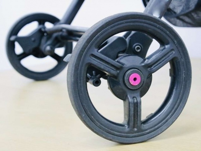 中国の方が持ってくれたベビーカー（画像はイメージ）