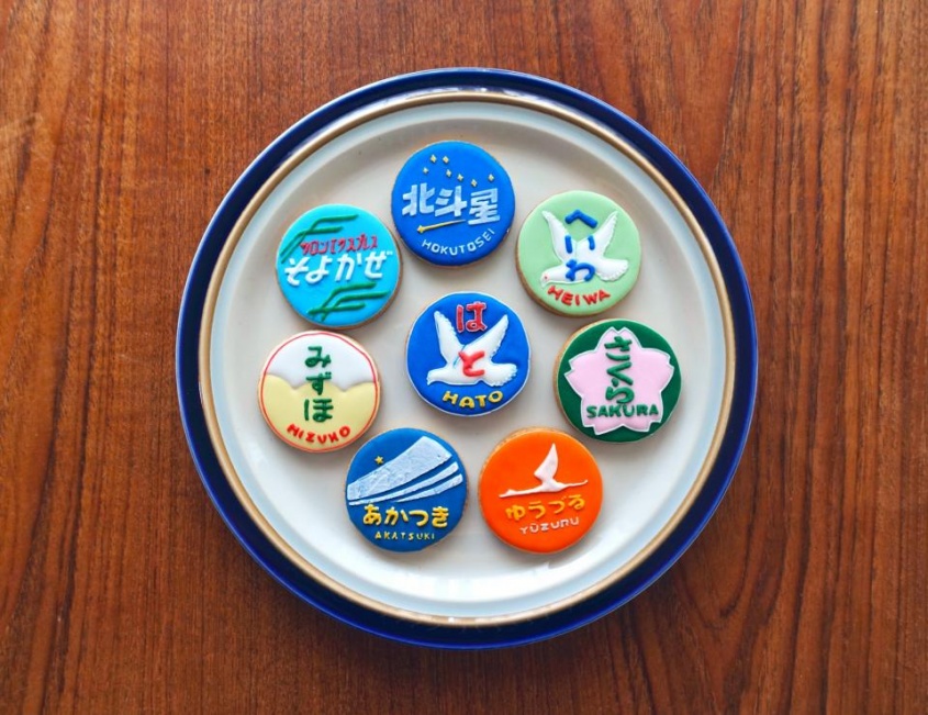 ヘッドマークをモチーフにしたクッキー（画像はhaco（haco_8_5）さんから）