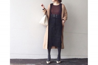 今どきハイウエストスカートは、ブラウンアイテムでシックに味つけ　＃東京365日コーデ