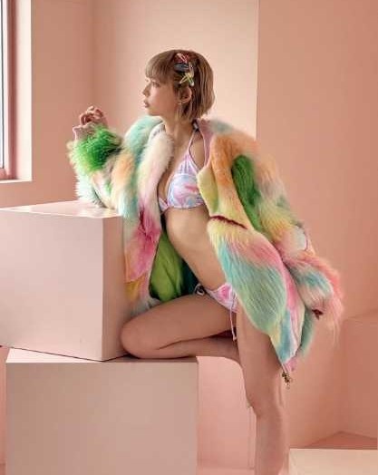 Instagram:最上もが(@mogatanpe)より