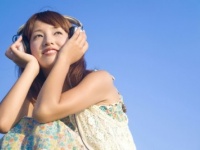 女子に聞いた！　カラオケで歌われたら「脈あり判断する曲」4選