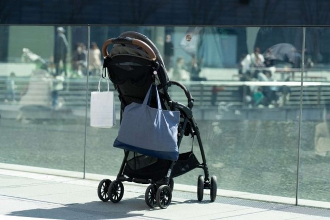 ベビーカーでのお出かけのときに（画像はphotoAC）