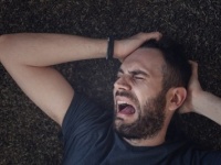 絶対聞きたくねぇしっ！　好きな女子の「元カレの話を聞かない」4つの理由！