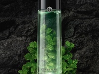 アルマーニ ビューティの最高峰スキンケアライン「クレマ ネラ」新商品