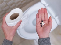 アメリカで下剤を使用する人が急増し品薄状態に。いったい何が起きているのか?