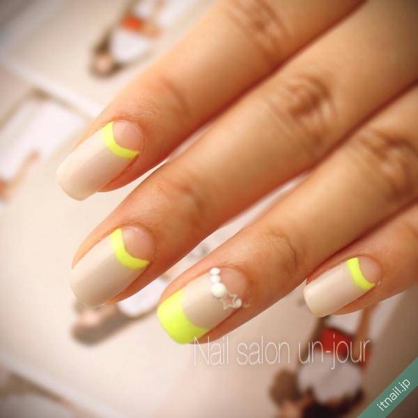 NAIL SALON un-jour