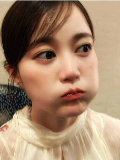 Instagram:生田絵梨花(@ikutaerika.official)より