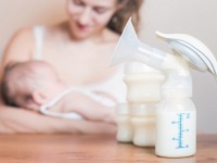自分の母乳を飲んだ事のある女性●％!!　気になるお味は？
