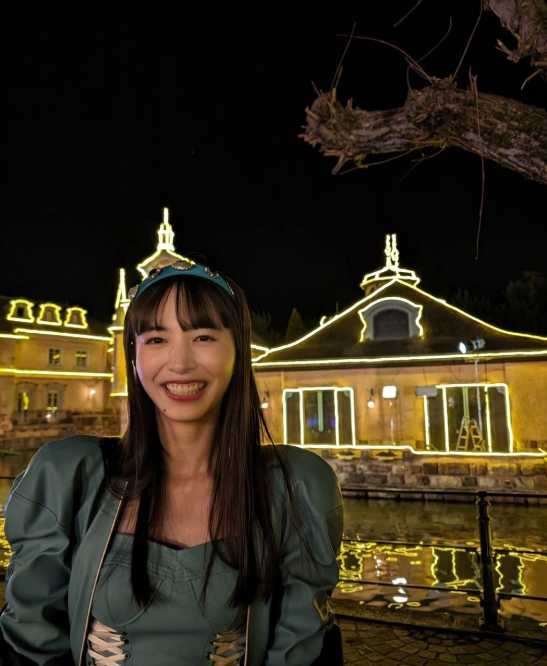 Instagram:井桁弘恵(@igetahiroe23)より