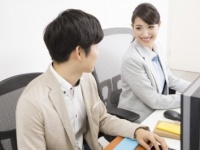 もう～まぎらわしい!!　「好き」と勘違いさせがちな思わせぶり男子の特徴・5選