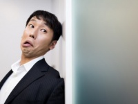 ゴム伸びてるやんけっ！　男性が「ガッカリする」女性の下着姿