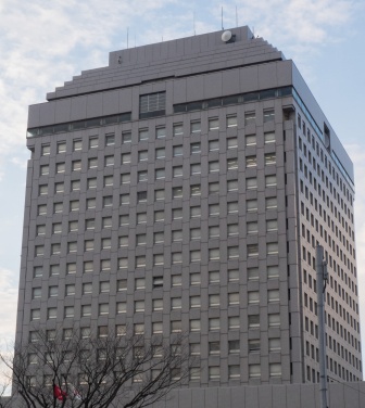 保護者からの預り金『2,246万円』横領　市立中学校職員(36)懲戒免職　職員は「ギャンブルで借金があった」