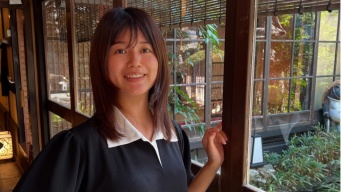 小林礼奈の公式インスタグラムより