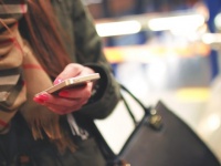 彼女がLINEを未読無視する理由