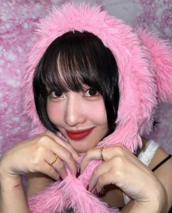 Instagram:モモ(@momo)より