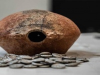 2300年前の銀貨を発見。アラブの古代都市の国際貿易を物語る