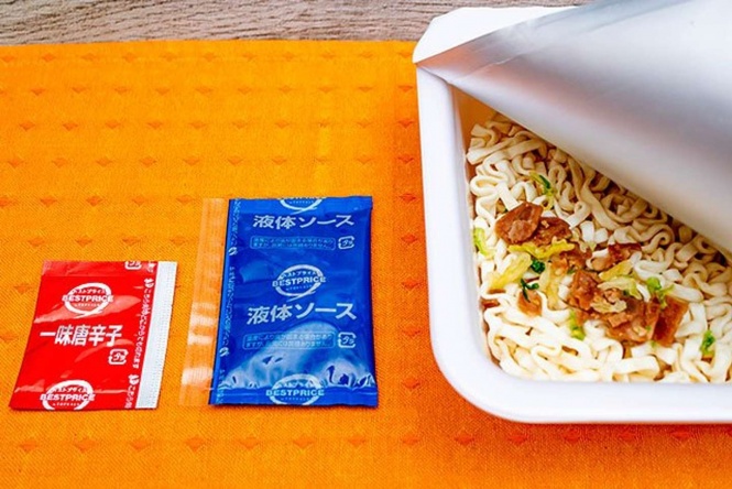 「福島なみえ焼そば」の内容物