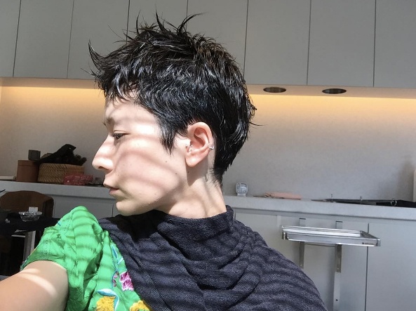 木村カエラの男前すぎる新ヘアスタイルに称賛の声続出　「美しすぎる」「ベリーショート待ってました！」