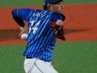 石田健大