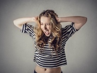 こんな彼はソッコーごみ箱行き!!　彼氏が浮気したときに言った言い訳3つ！