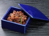 これが「牛タンラー油」だ（陣中公式サイトより）