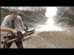 これはカッコイイ！　お手製の“テルミット・ランチャー”を作った男性！