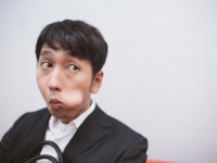 あーイライラする！　「察しの悪い男性」特徴5つ