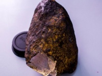 ダイヤモンドよりも硬い？宇宙由来の新しい鉱物が発見される（ロシア）※追記あり