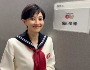 辻希美、家族と赤ちゃんの対面を報告も”上の子を軽視”した行動に批判