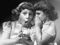 人の噂話、女性にとっては健康効果があることが判明（イタリア研究）