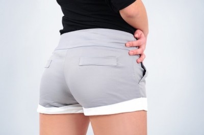 ごちそうさま!?　「下着の線」が見えた瞬間の男性の気持ちって？「うれしい」⇒●％