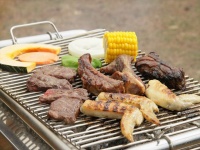 新宿Flags（フラッグス）屋上で手軽にBBQを！7月18日バーべキュー＆ビアガーデン オープン！