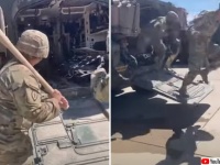 屈強な兵士たちが装甲車から逃げ出すほどの脅威をもたらしたその相手はなんと！