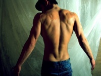 ……ウットリ……。女性が、つい触ってみたくなる男性の体のパーツランキング！