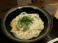 讃岐うどん（ytoさん撮影、Flickrより）