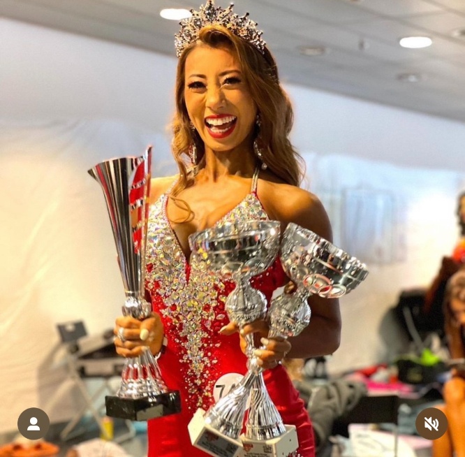 Instagram:安井友梨(＠yuri.yasui.98)より