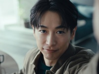 ディーン・フジオカが至近距離で囁く！明治の新CM「ドキッ」とする主観映像が話題
