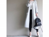 スウェットは、ロングカーデとパンプスでレディに変身　＃東京365日コーデ