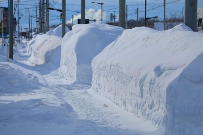 やっとの思いで除雪したのに......（画像はイメージ）