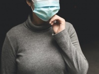 錯覚かよ。マスク姿の女性が可愛く見える「本当の理由」