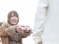 男性の本音！　本命チョコ、どんなシチュエーションでもらえたらうれしい？