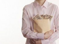 働くならここも大切！　退職金がたくさんもらえそうな企業