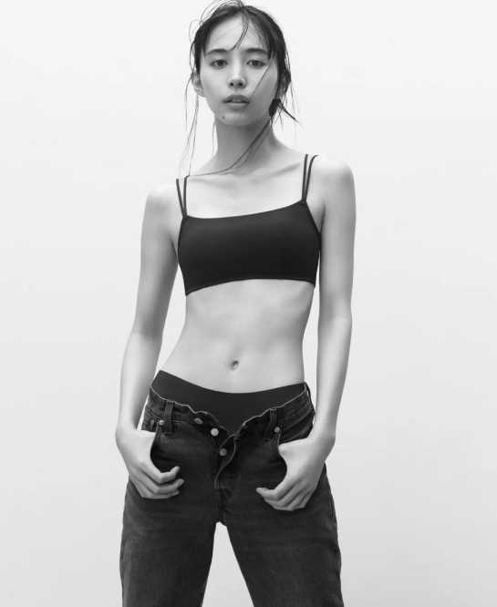 Instagram:井桁弘恵(@igetahiroe23)より