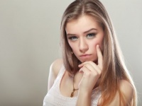 もしかして、浮気してない……？　女子がなんとなく疑ってしまう彼の言動つ！