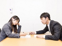 社内恋愛カップルにやめてほしいこと6つ！