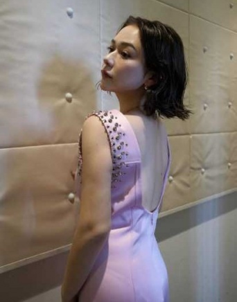 Instagram:村重杏奈(@hktanna4848)より