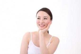 シミ予防には○○が有効？　20代、30代女子がしているシミ対策3つ